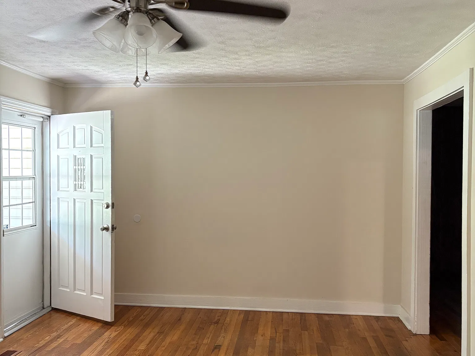 920 Hamilton Blvd — Photo 2