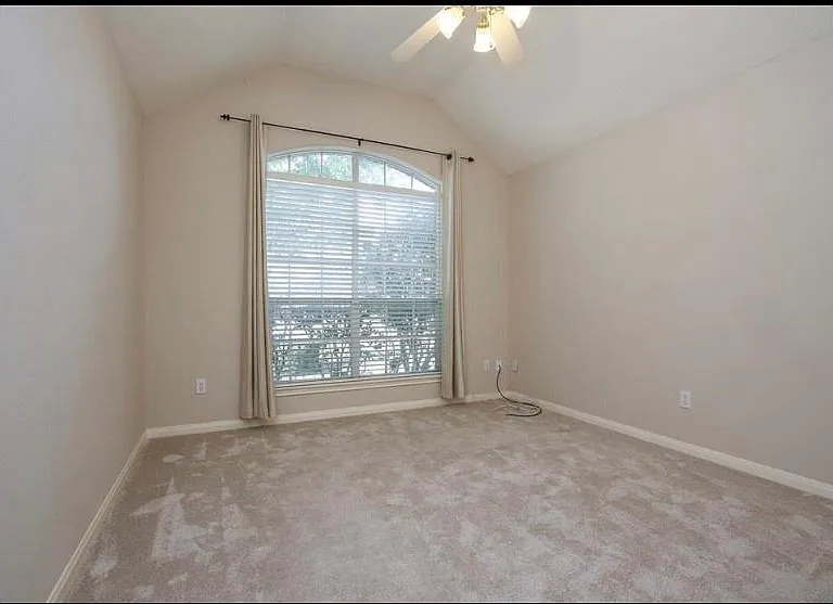 1110 Parkhaven Ln — Photo 9
