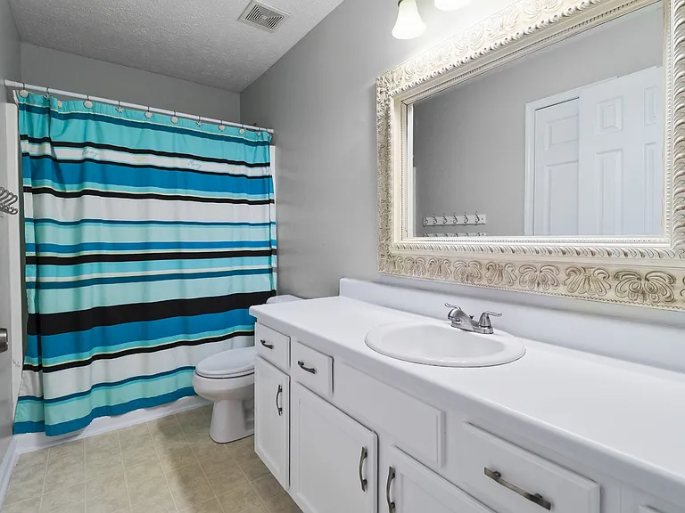 1633 Cedar Springs Cir — Photo 20