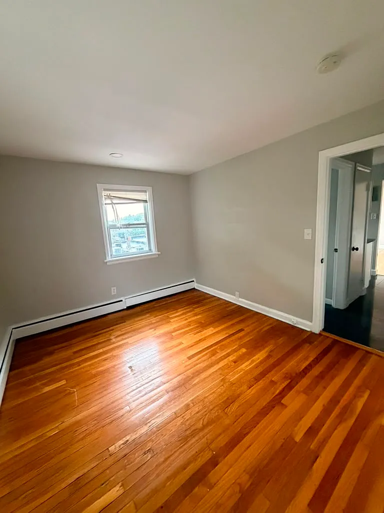 1 bed, $1,750 — Photo 2