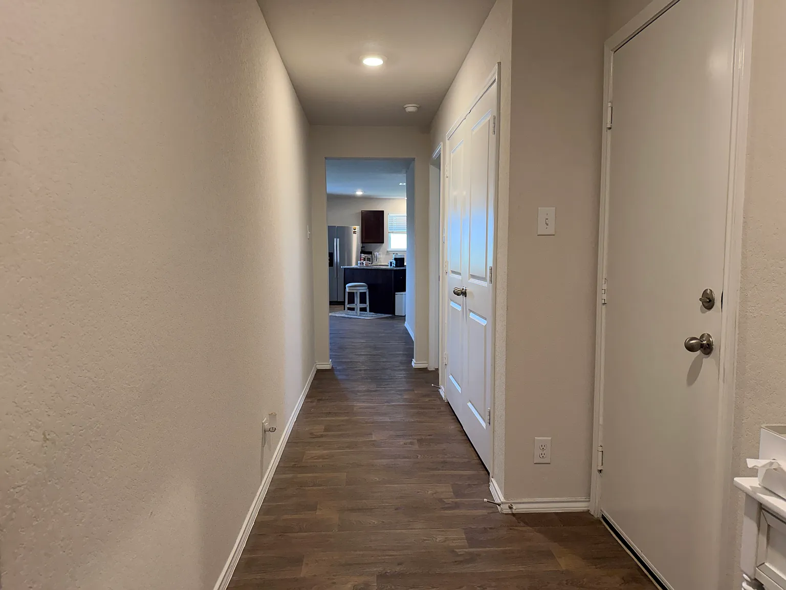 3 bed, 1310 sqft, $1,600 — Photo 4