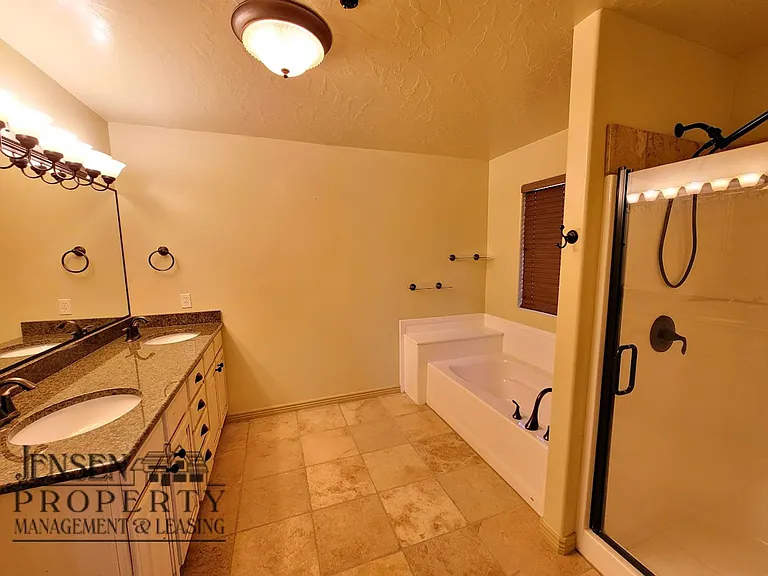325 N Red Stone Rd #143 — Photo 25
