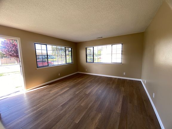 IMG_4911~photo_04042025