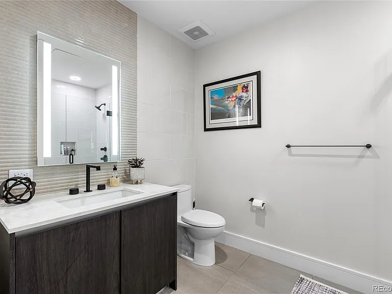 1901 Wazee St #310 — Photo 2