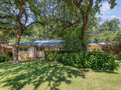 712 Oakwood Dr, Euless, TX, 76040