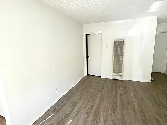 5th image of 946 Arapahoe St APT 306