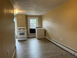 28 Akers St #3 — Photo 8
