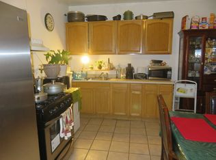 557 Arctic St, Bridgeport, CT 06608
