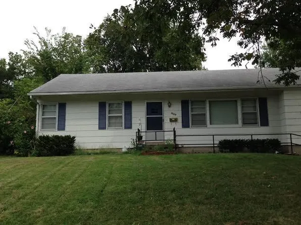 8609 Sleepy Hollow Rd, Kansas City, MO 64131