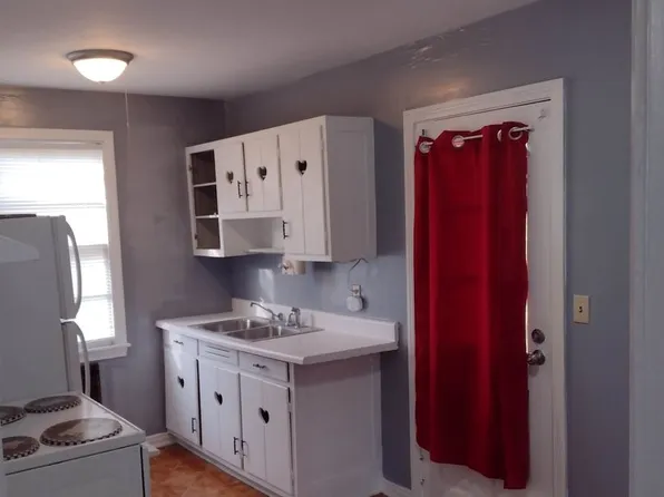 225 McKibbon St, Oxford, AL 36203