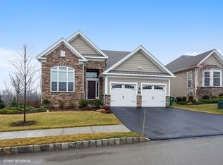 21 Farmington Rd, Wappingers Falls, NY 12590