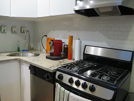 Rented by Centric New York | media 11