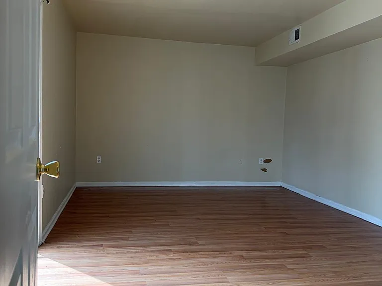 41 3rd St #2 — Photo 22