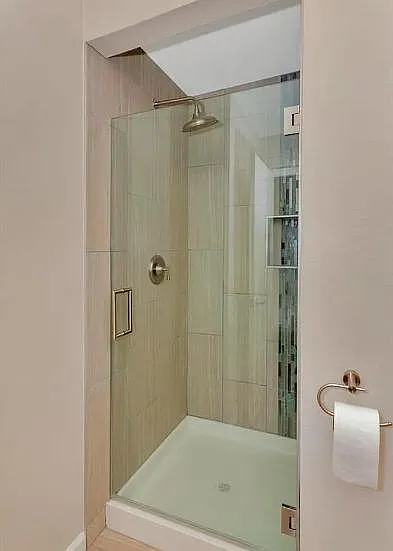151 Lakeside Dr #307 — Photo 19