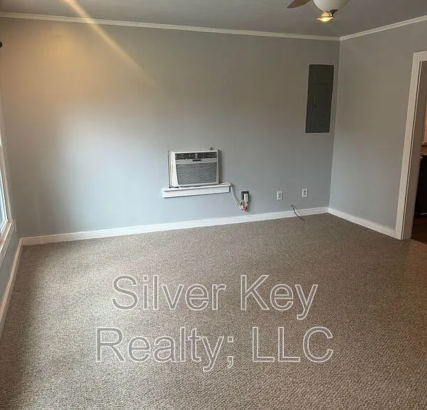 140 Arkansas Ln — Photo 5