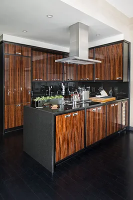 Sold by Extell Marketing Group LLC | media 5