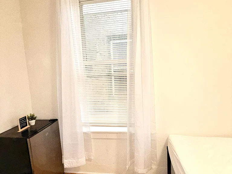 Room 1: Sunrise Room