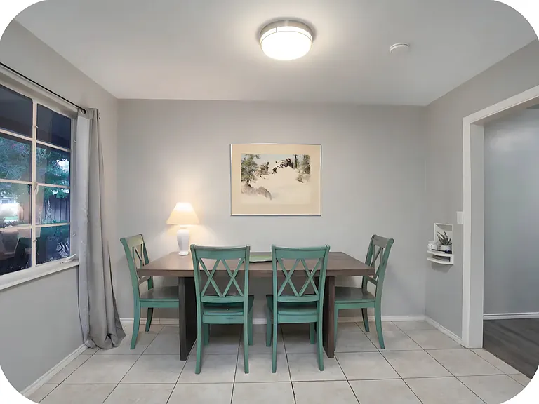 409 W Race Ave — Photo 7