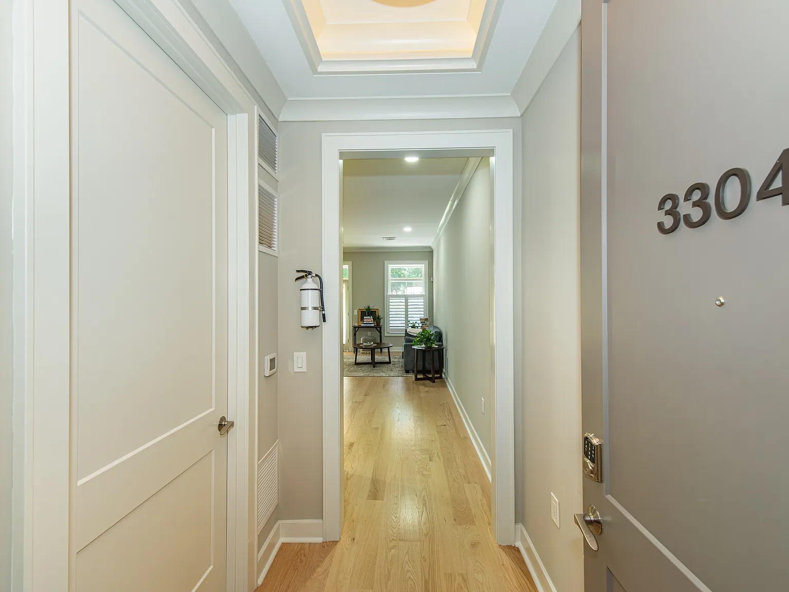 1 bed, 1.5 bath, $4,250 — Photo 4
