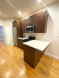 Rented by MOTION New York