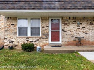 1742 Maisonette Dr, Lansing, MI 48911