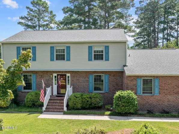 4506 Gloucester Drive, Trent Woods, NC 28562