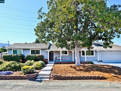 5838 Verna Way E, Clayton, CA, 94517