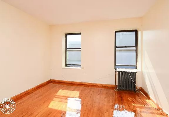 2nd image of 466 Franklin Ave #4A