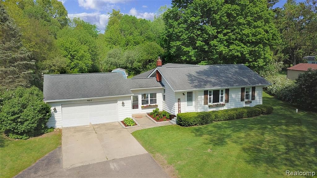 9217 S State Rd, Goodrich, MI 48438 Zillow