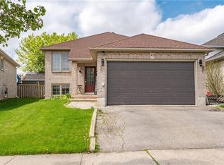 47 Brewster Way, Brantford, ON N3T6N4