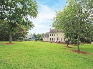 5618 Gristmill Ln, Mint Hill, NC 28227