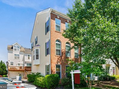 5842 Cowling Ct, Alexandria, VA, 22304