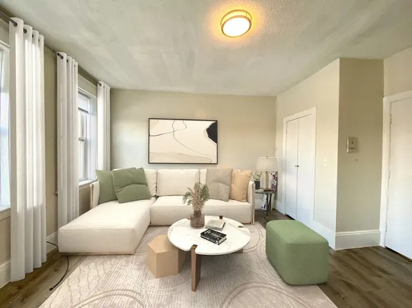 56 Park Vale Ave APT 17, Allston, MA 02134