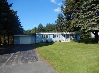 7125 E Carter Rd, Rome, NY 13440