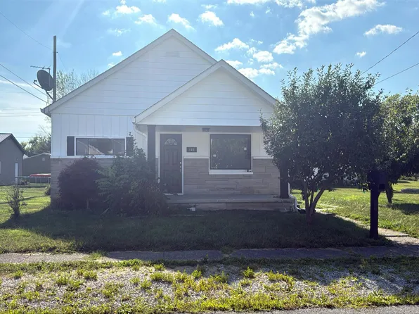 648 Market St, Hope, IN 47246