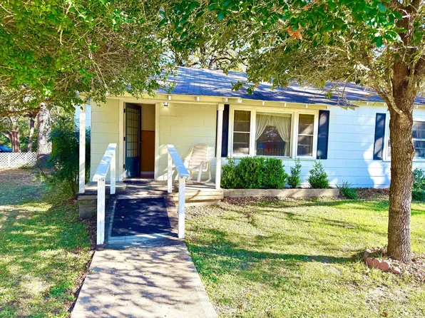 9278 N Highway 77, Lexington, TX 78947