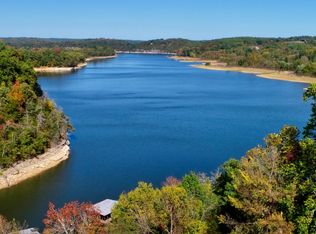 22037 Dogwood Cir, Springdale, AR 72764