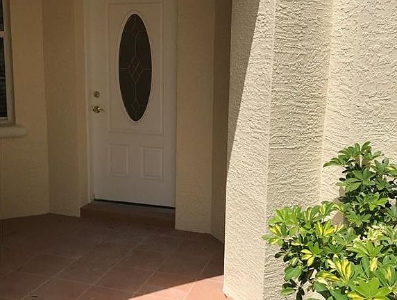2nd image of 8641 Villanova Dr #1302