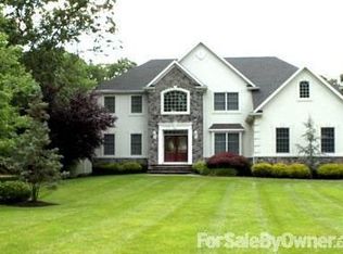 108 Christopher Mill Rd, Medford, NJ 08055