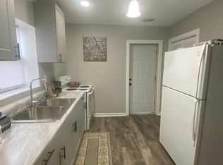 942 N Traub Ave, Indianapolis, IN
