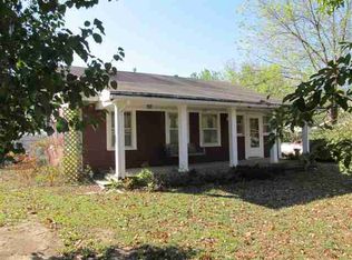 105 E 7th St, Lowry City, MO 64763