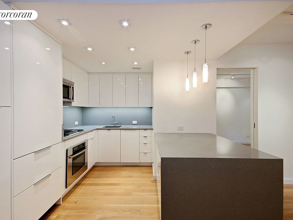 1st image of 211 E 51st St APT 3C