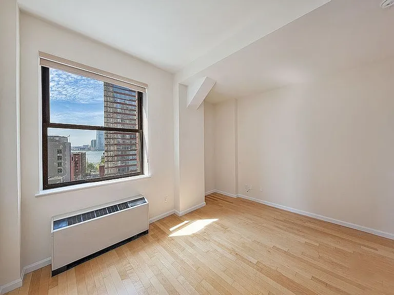 20 West St #12B — Photo 1