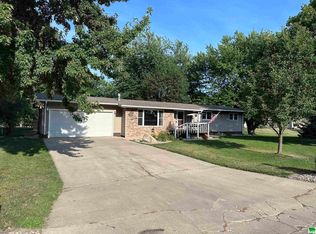 713 Buena Vista St, Alta, IA 51002