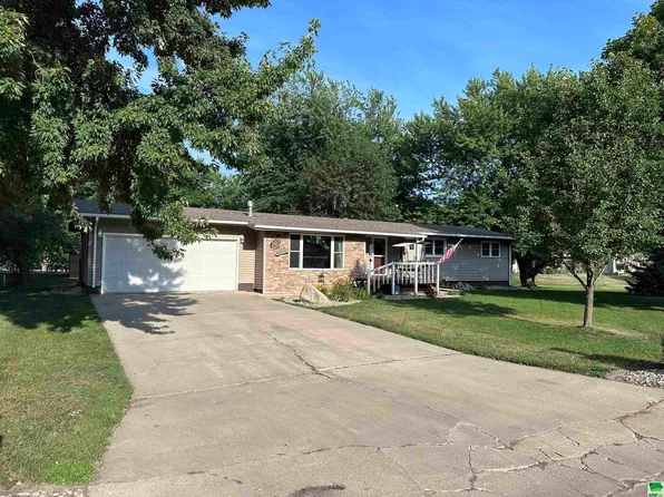 713 Buena Vista St, Alta, IA 51002