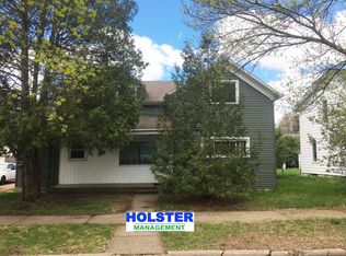 930 S 4th Ave #1, Wausau, WI 54401