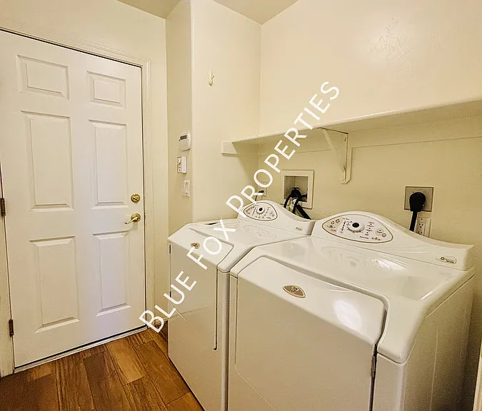 10451 N Calle Verano Seco — Photo 9