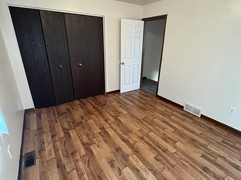 4525 Main St #C3 — Photo 7