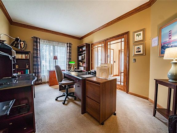 4th image of 7762 Sunstone Dr