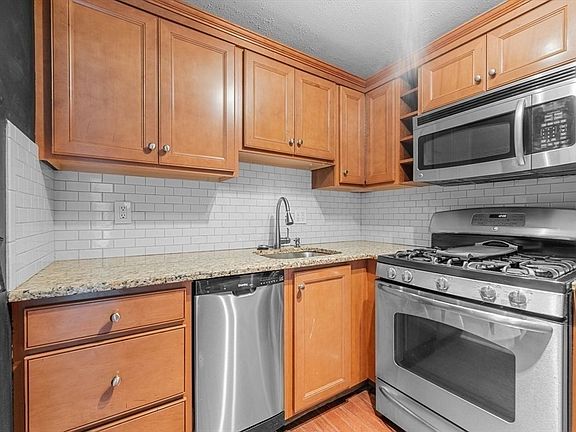 4th image of 205 Independence Ave Unit 226